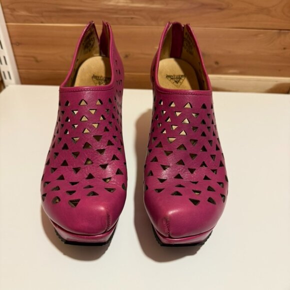 John Fluevog Shoes - John Fluevog Prepare Hi Rappel Fuchsia Cutout Leather Platform Heels Size 9.5